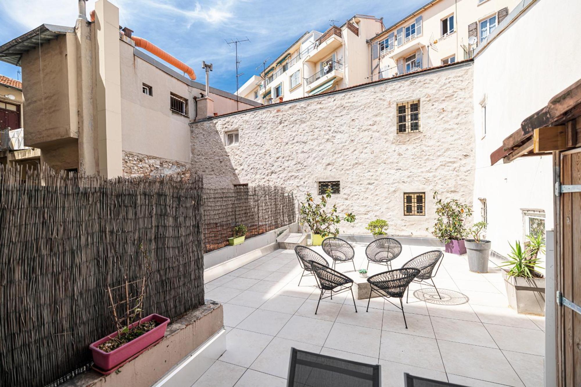Appartement Amazing 3 Bdrs&garden Place Du Pin Parking ! Nice